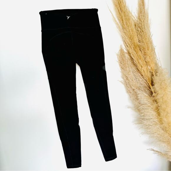 2 NEW OLD NAVY ACTIVE Black Navy Blue Go Dry Mesh Cutout High Rise Leggings S - Picture 7 of 15